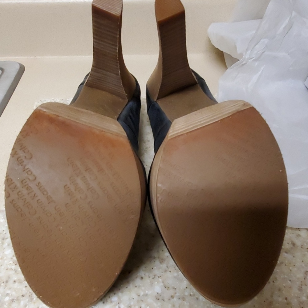 Calvin Klein Jeans Heels - Picture 7 of 8
